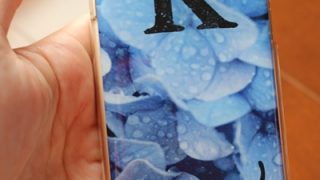 iPhonenに貼るスマホカバーを自分で撮影した写真やデザインで作れるよ!スマホDECO