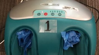 中足骨のマッサージでアーチを整える 「ファイテンソラーチ」