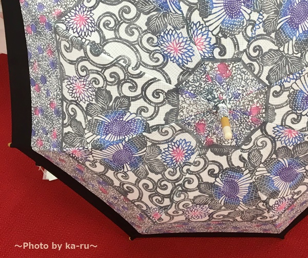 江戸時代から受け継がれる型紙を使った藤本染工芸「型染日傘」